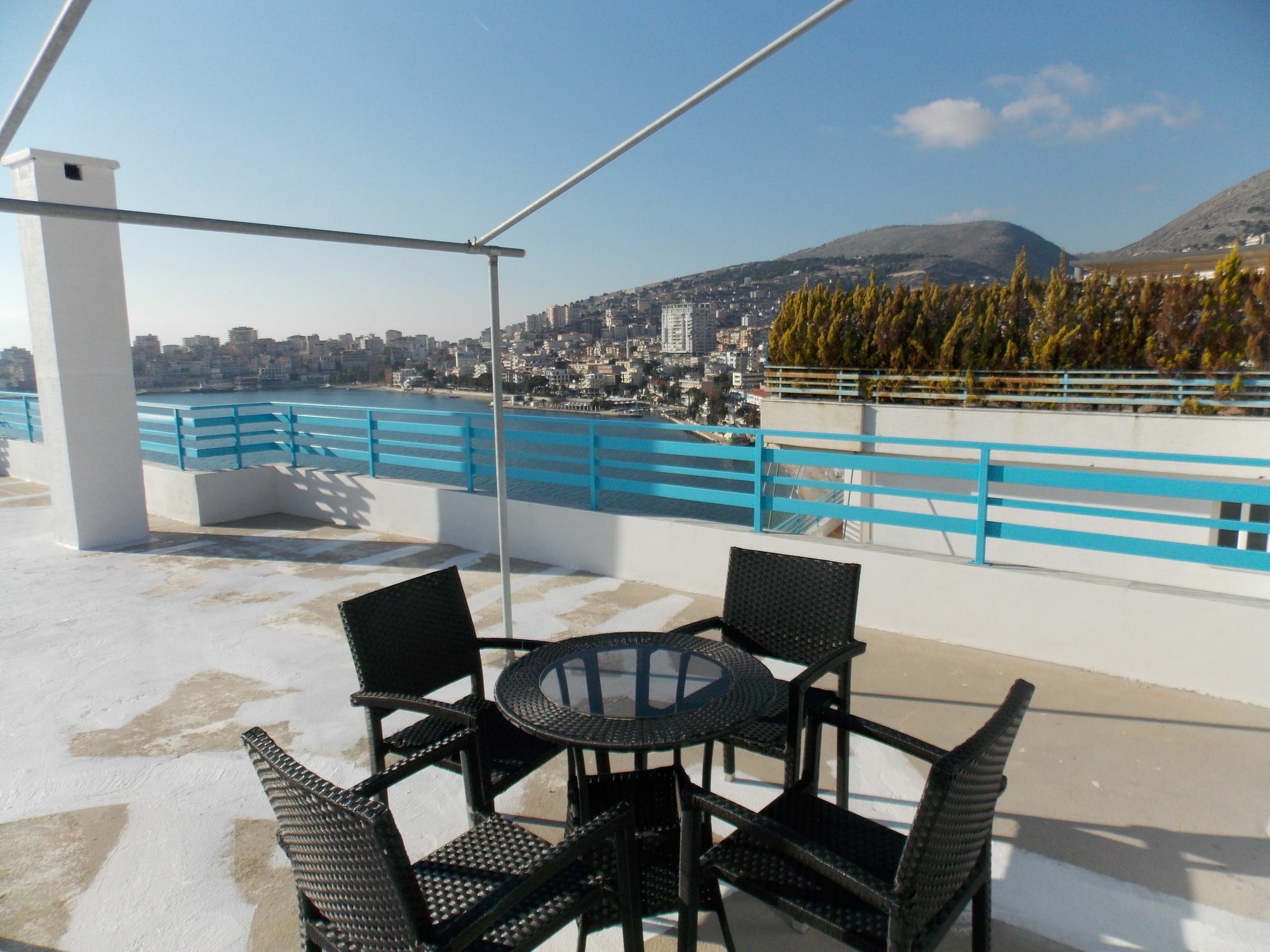 Hotel Serxho Саранда Екстер'єр фото